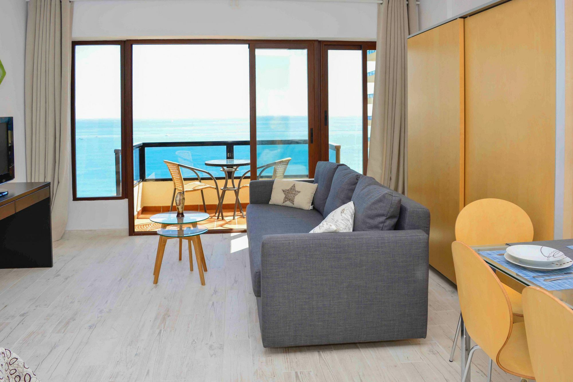 Apartamento Aloha Playa Canovas
