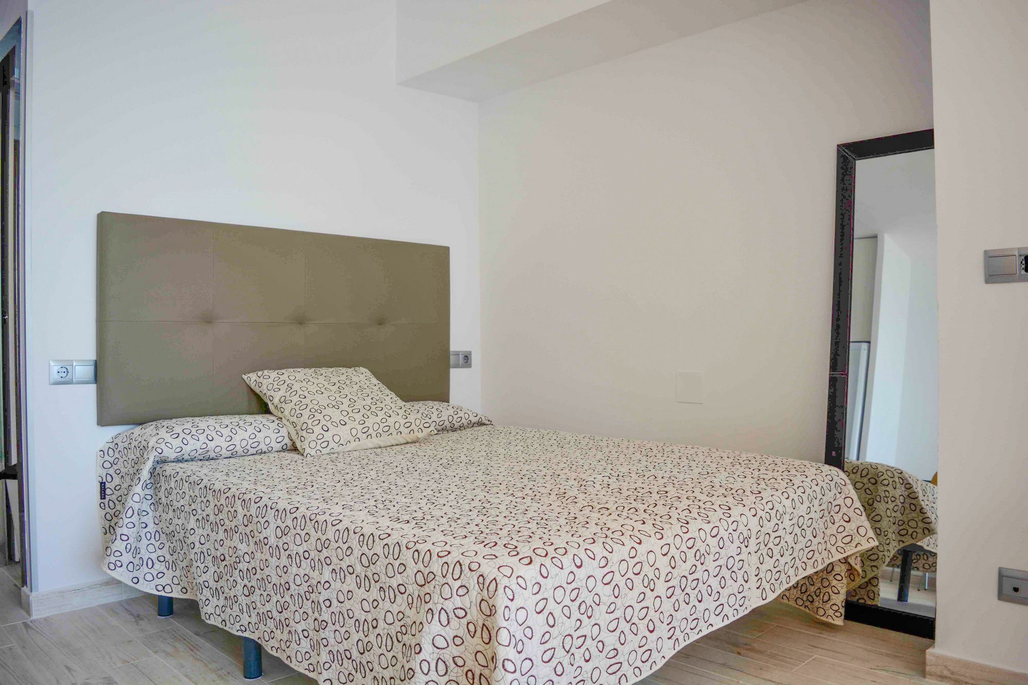 Aloha Playa Canovas Apartamento Benalmádena